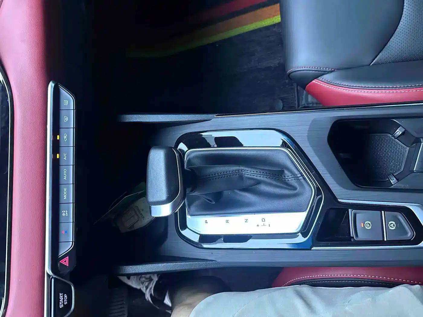 Geely Emgrand S 2021 1.4T CVT Premium Edition — миниатюра 17