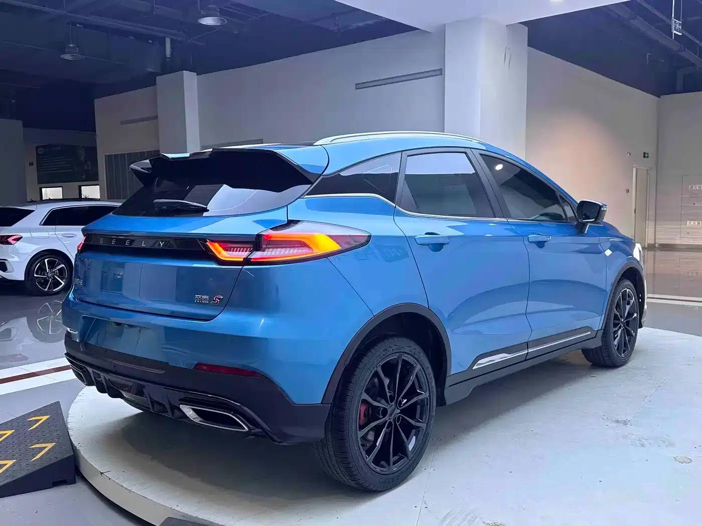 Geely Emgrand S 2021 1.4T CVT Premium Edition — миниатюра 6