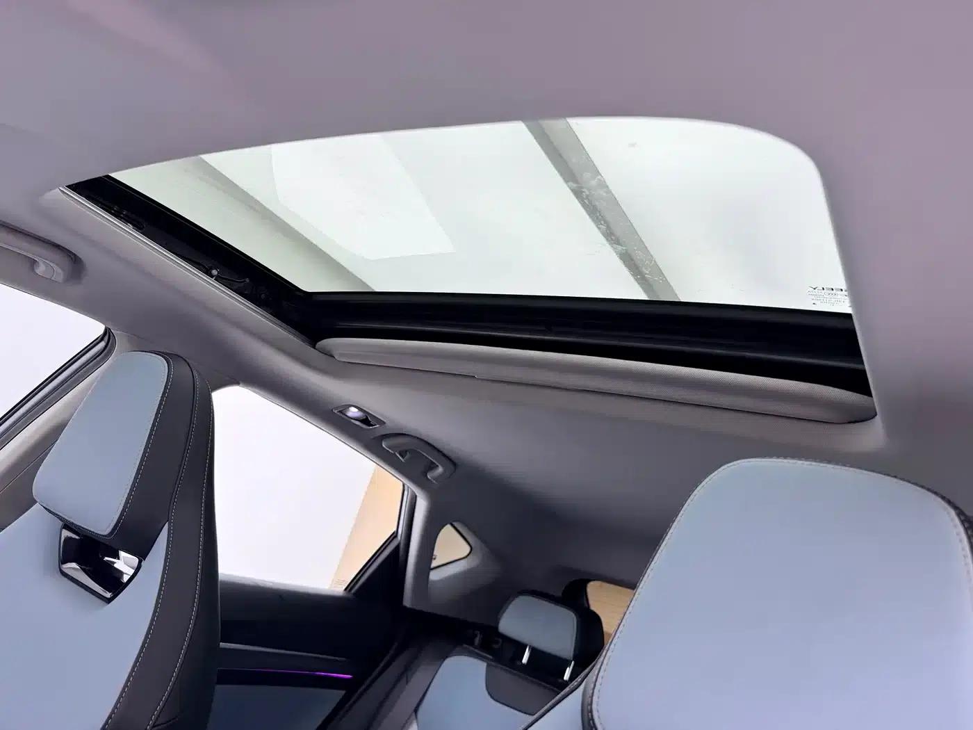 Geely Emgrand S 2022 1.4T CVT Crossover Player Edition — миниатюра 13
