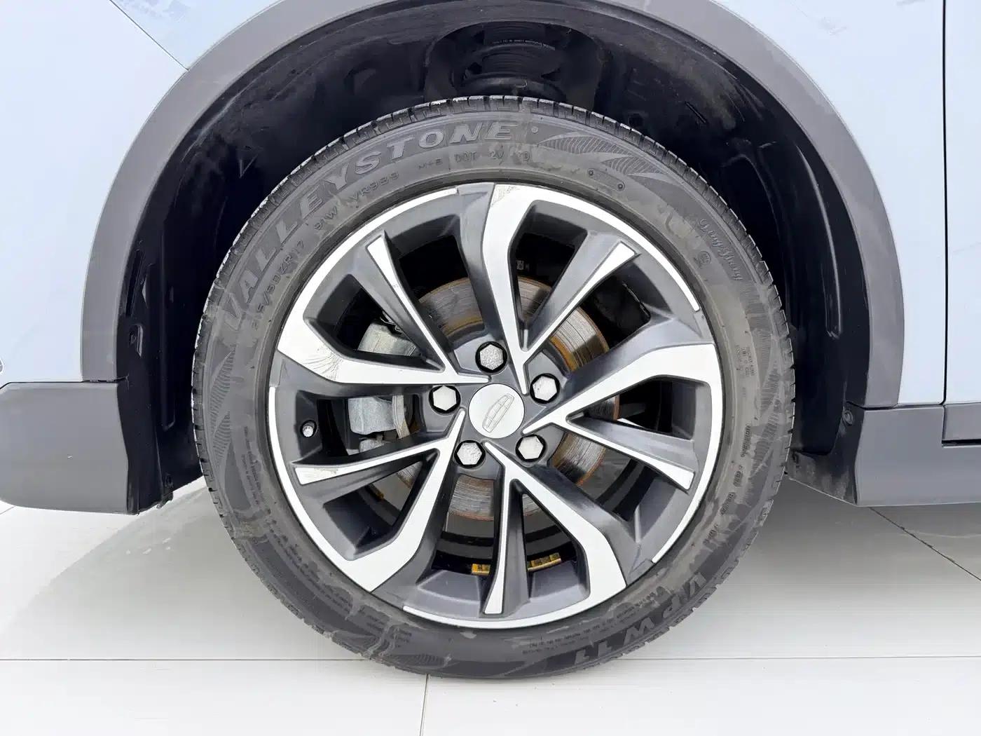 Geely Emgrand S 2022 1.4T CVT Crossover Player Edition — миниатюра 19