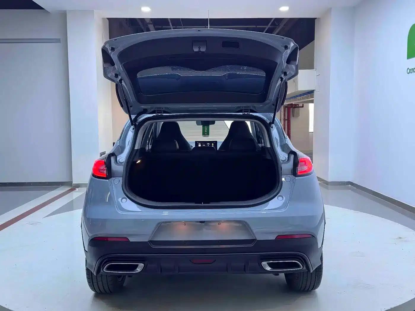 Geely Emgrand S 2022 1.4T CVT Crossover Player Edition — миниатюра 19