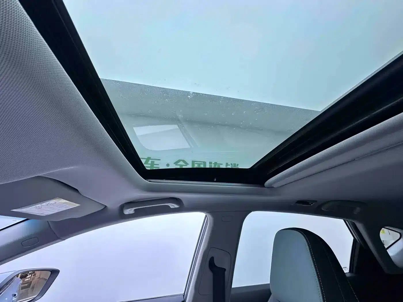 Geely Emgrand S 2022 1.4T CVT Crossover Player Edition — миниатюра 7