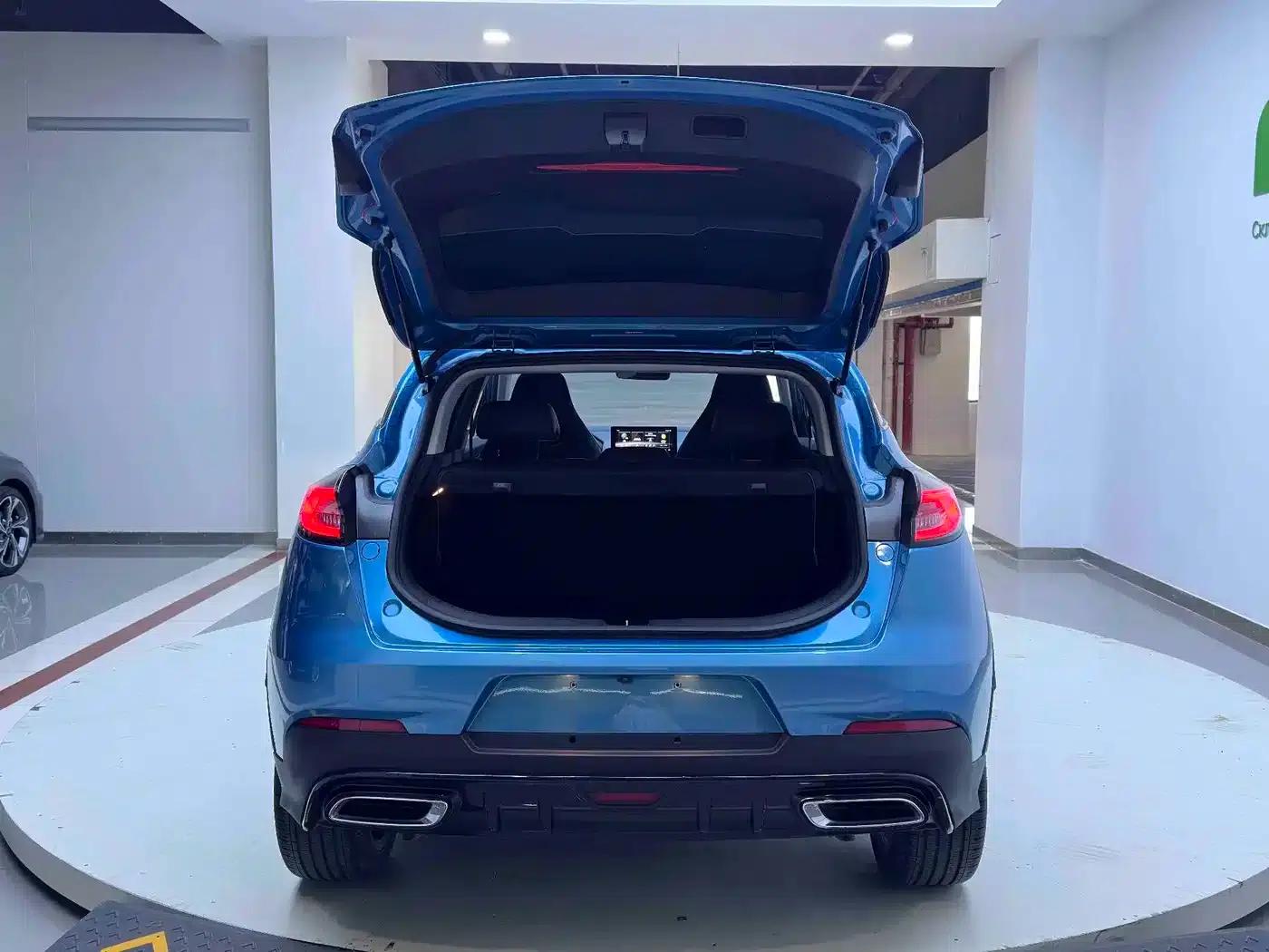 Geely Emgrand S 2021 1.4T CVT Premium Edition — миниатюра 13