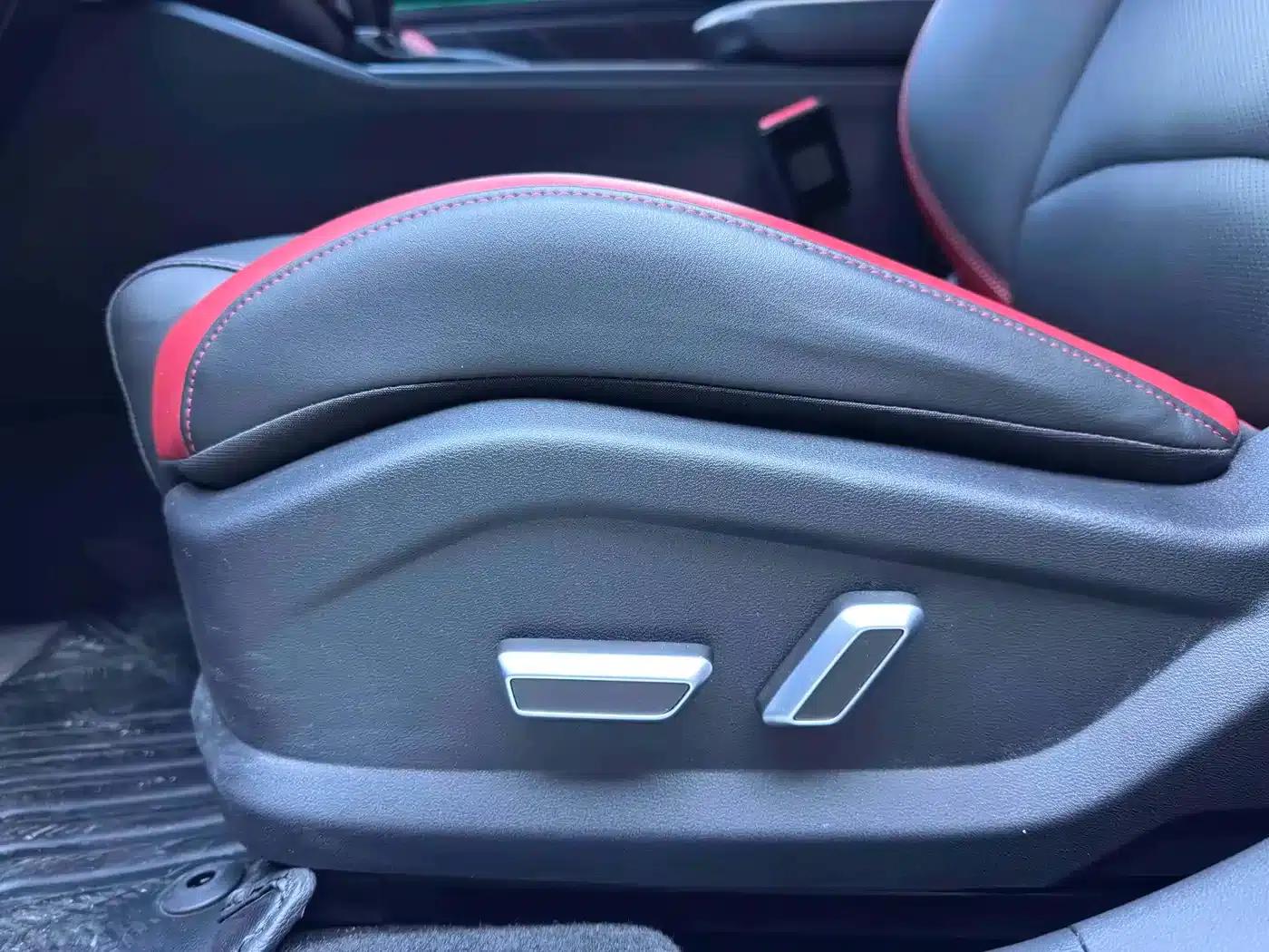 Geely Emgrand S 2021 1.4T CVT Premium Edition — миниатюра 15