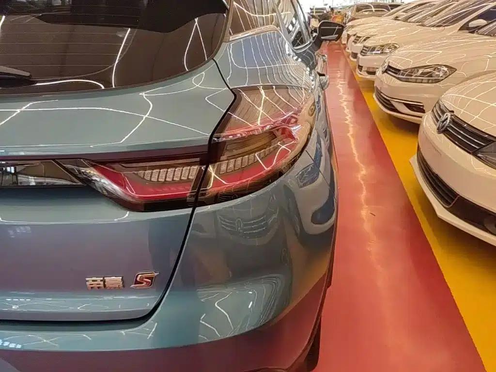 Geely Emgrand S 2021 1.4T Manual Comfort Model — миниатюра 8
