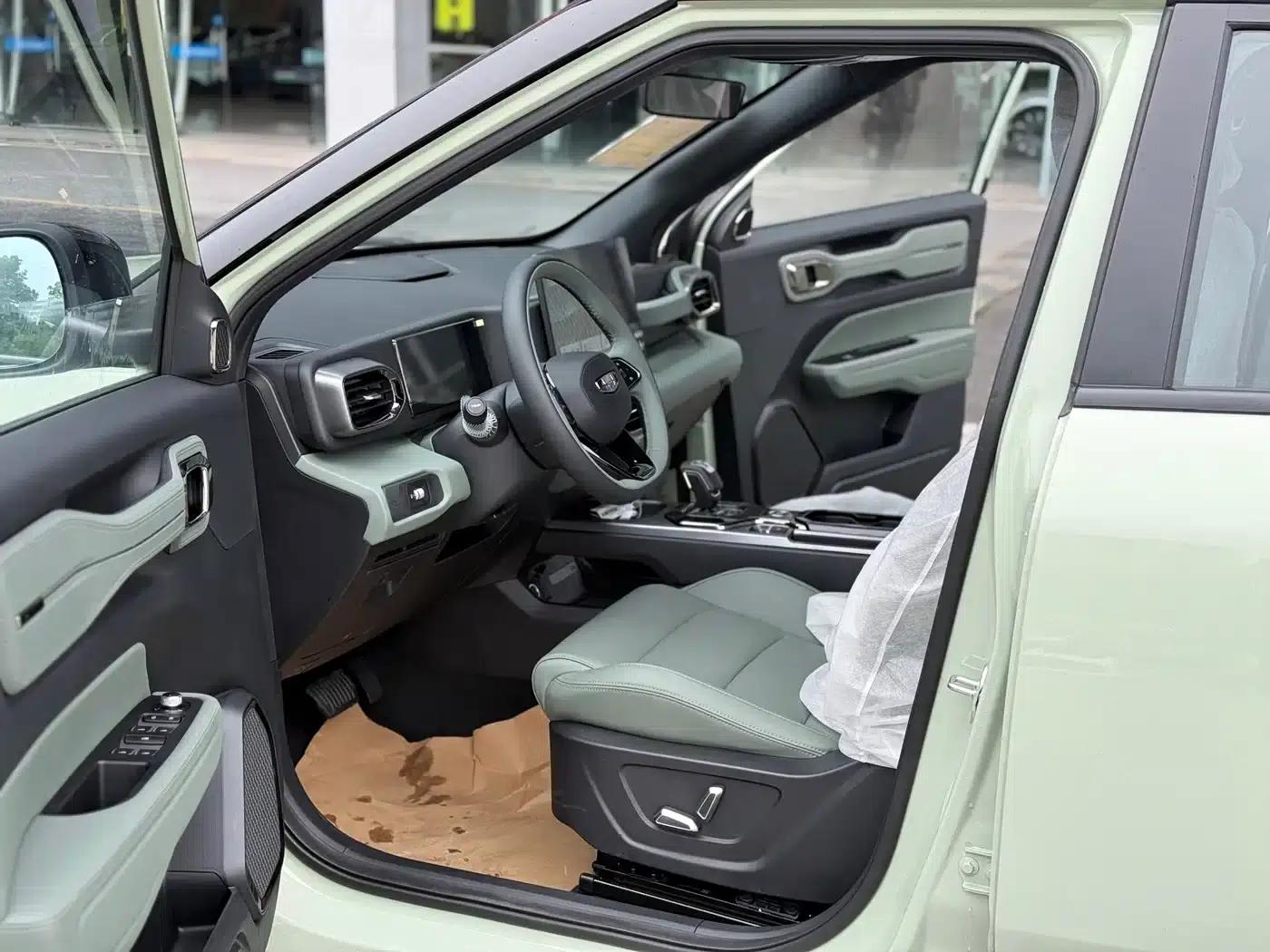 Geely Cowboy 2025 1.5TD Wild Edition — миниатюра 4