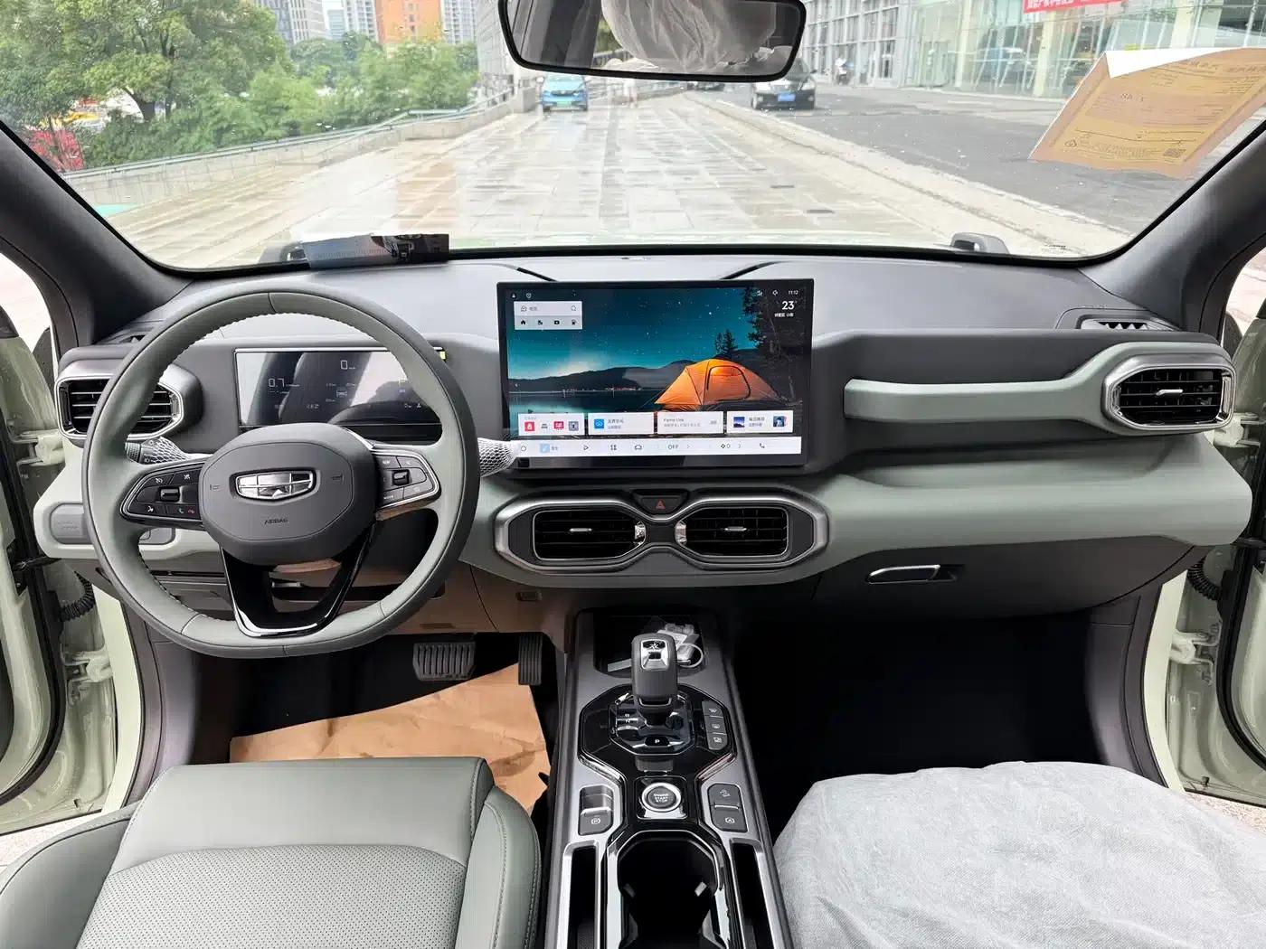 Geely Cowboy 2025 1.5TD Wild Edition — миниатюра 6