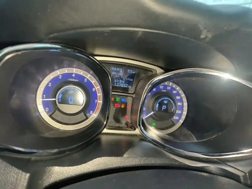 Refine S5 2015 1.5T Automatic Deluxe Edition — миниатюра 12