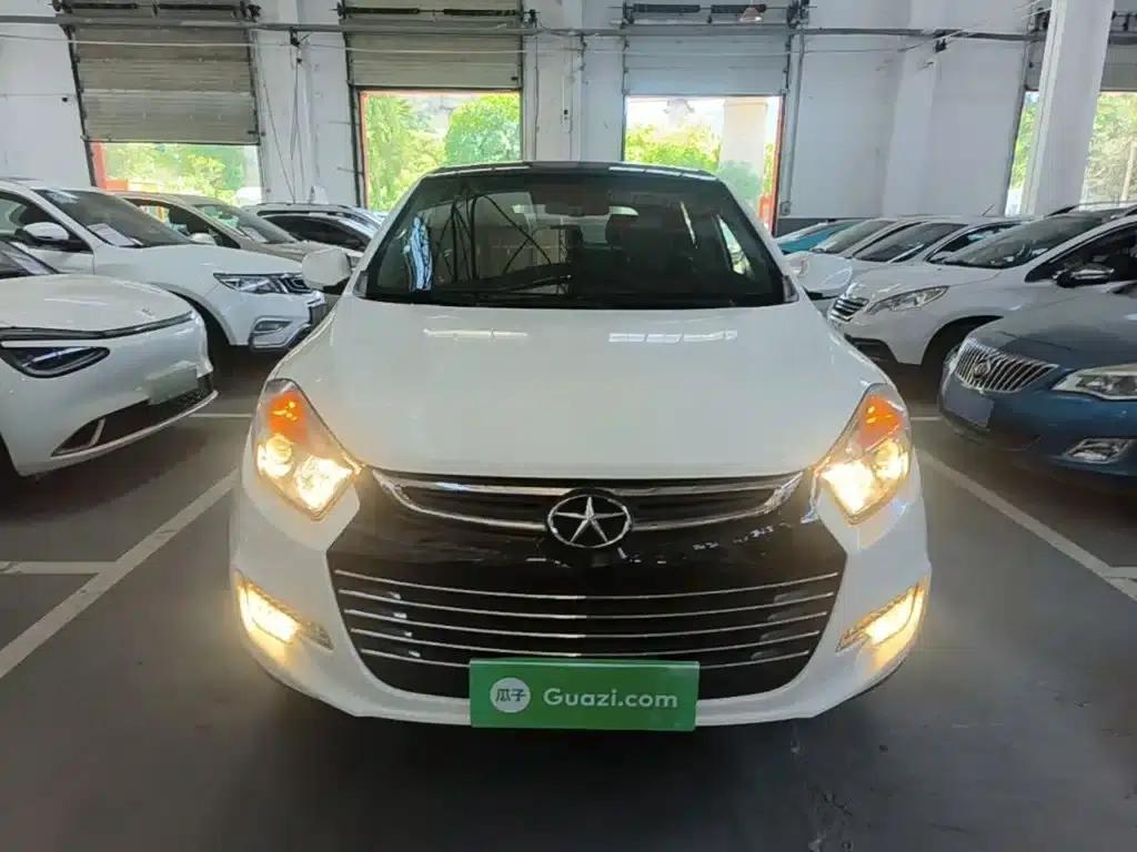 Refine S5 2015 1.5T Automatic Deluxe Edition — миниатюра 3
