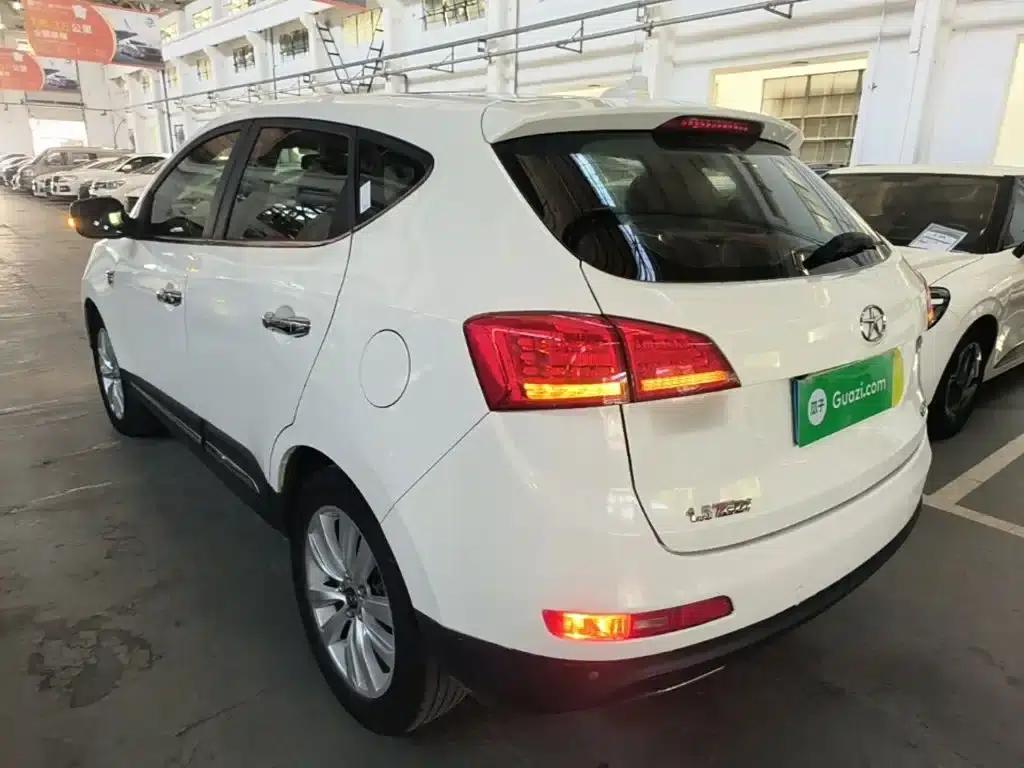 Refine S5 2015 1.5T Automatic Deluxe Edition — миниатюра 5