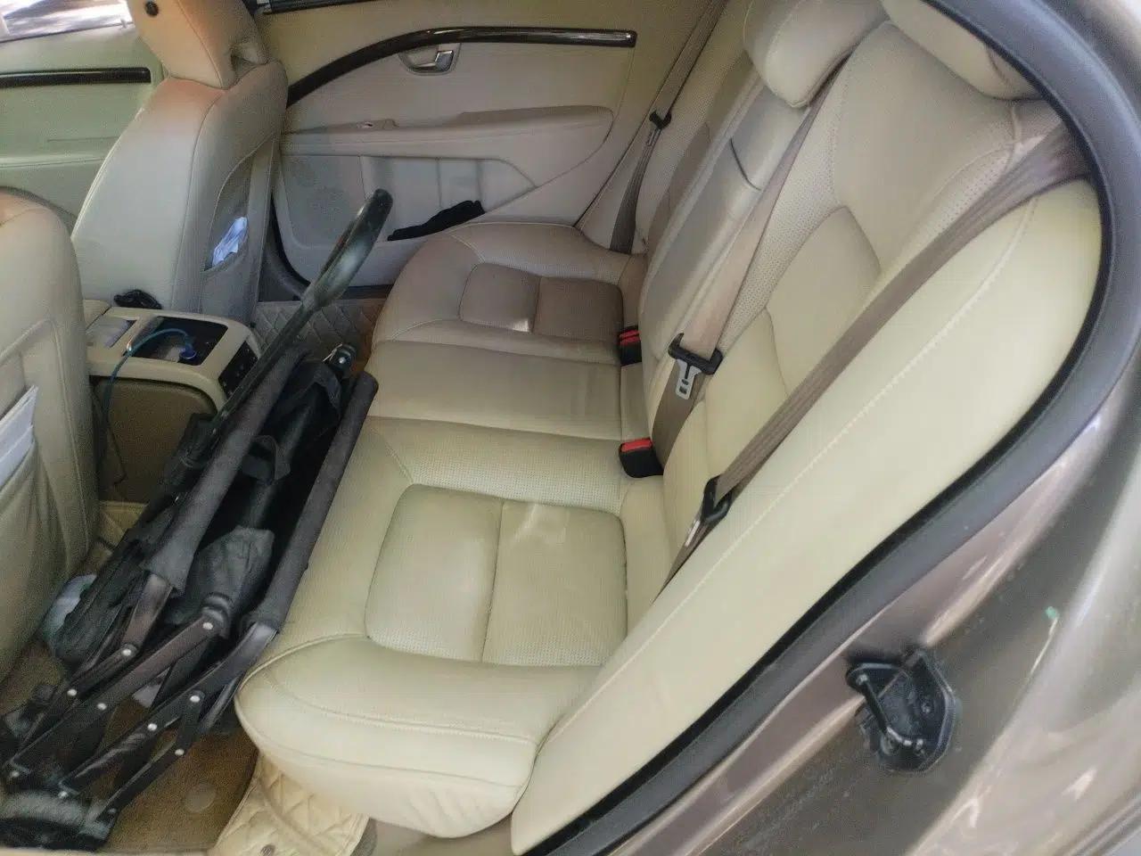 Volvo S80L 2011 2.0T ZhiZun Edition — миниатюра 17