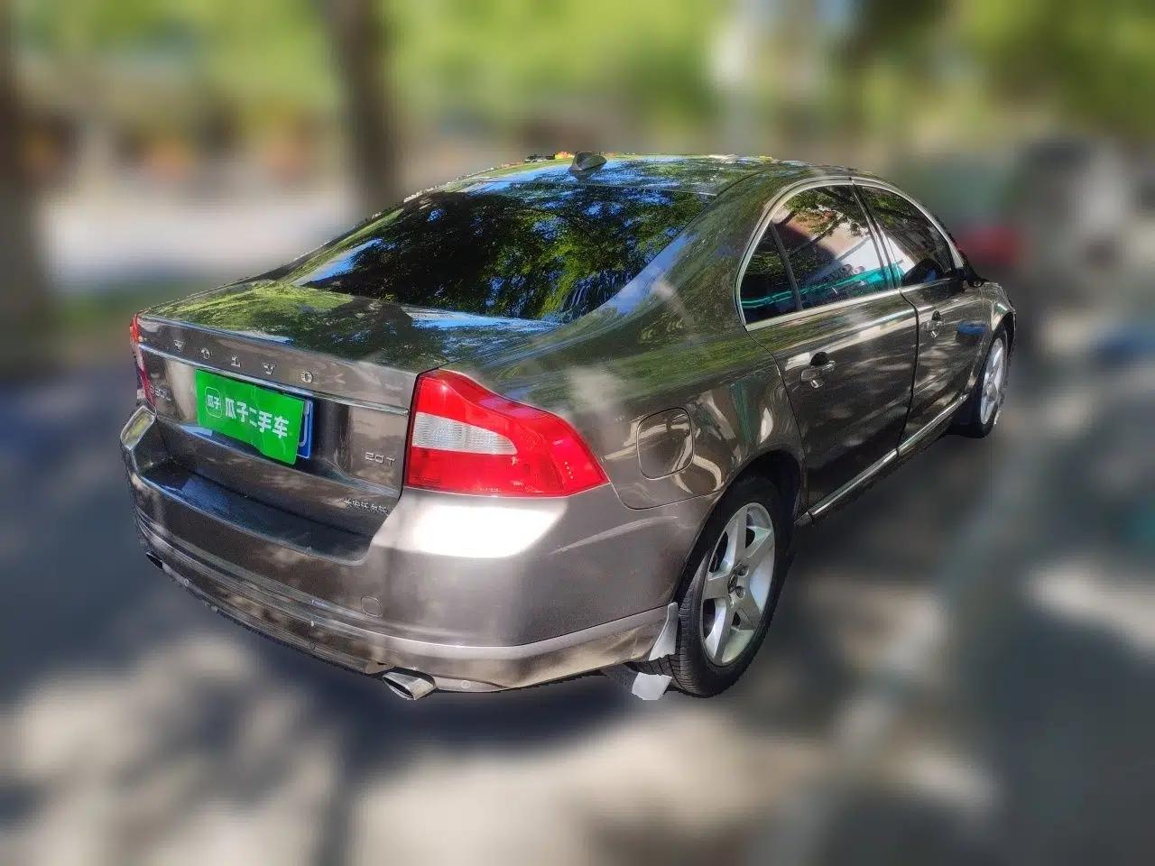 Volvo S80L 2011 2.0T ZhiZun Edition — миниатюра 6