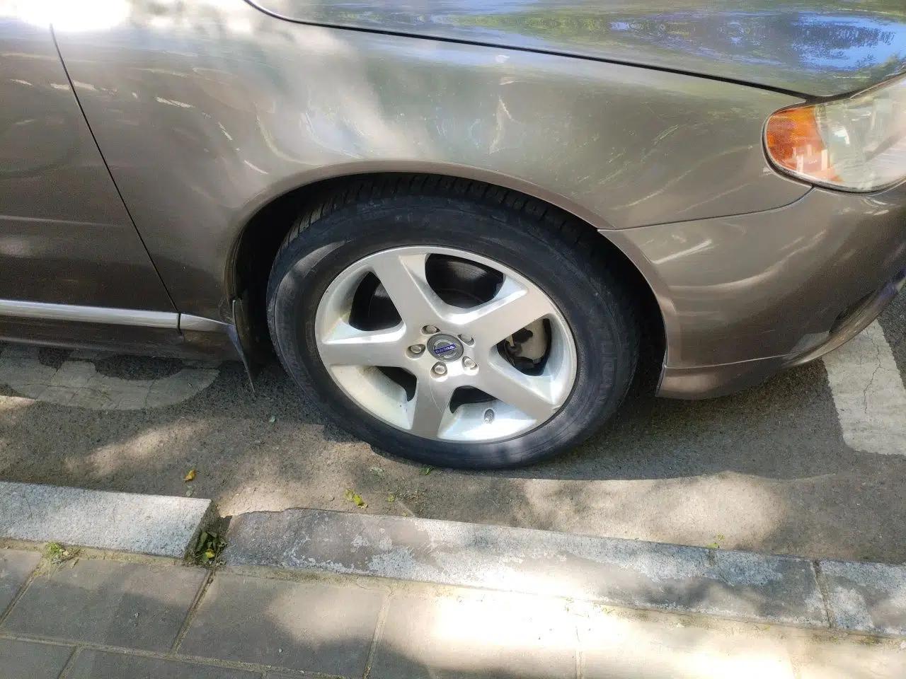 Volvo S80L 2011 2.0T ZhiZun Edition — миниатюра 8