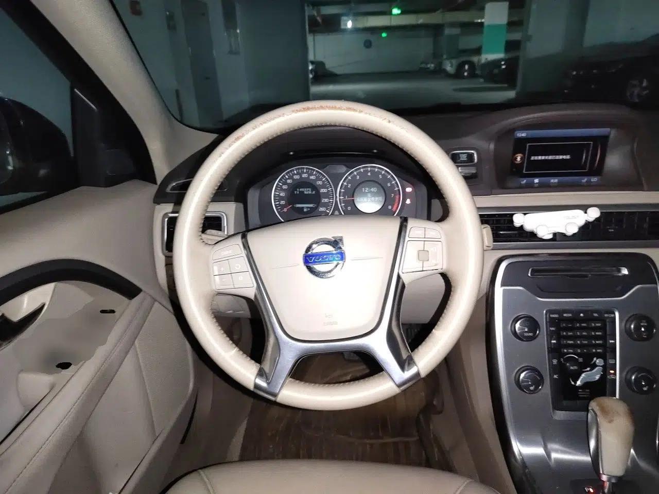 Volvo S80L 2012 2.0T T5 Luxury Edition — миниатюра 10