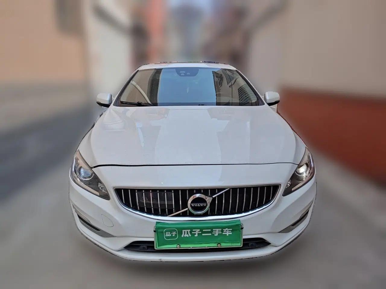 Volvo S60 New Energy 2018 S60L E-Drive Hybrid T6 Progressive Edition — миниатюра 2