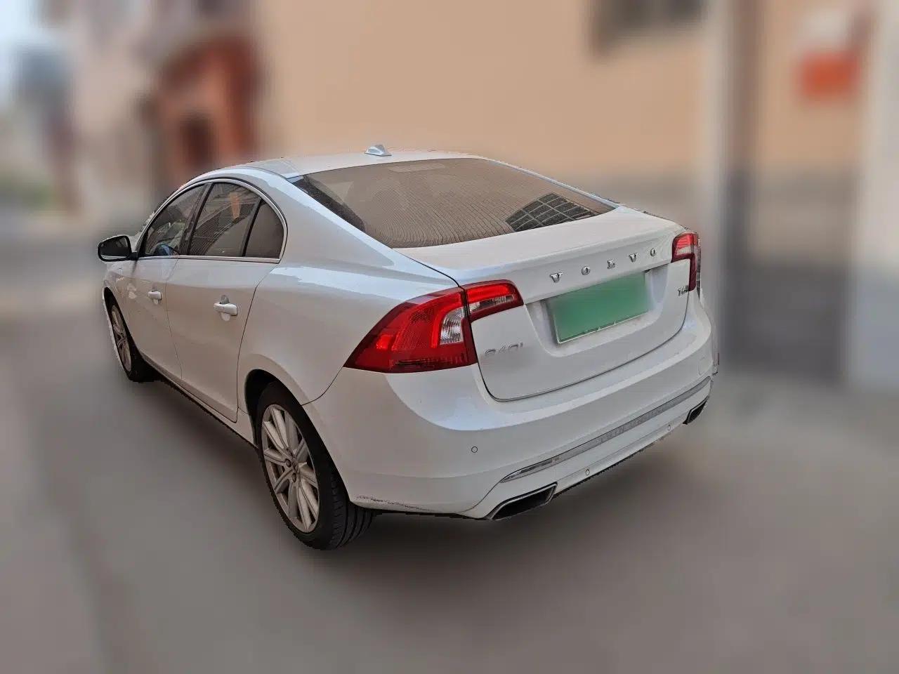Volvo S60 New Energy 2018 S60L E-Drive Hybrid T6 Progressive Edition — миниатюра 4