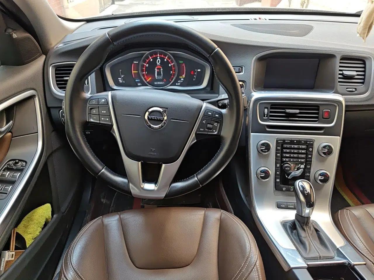 Volvo S60 New Energy 2018 S60L E-Drive Hybrid T6 Progressive Edition — миниатюра 10