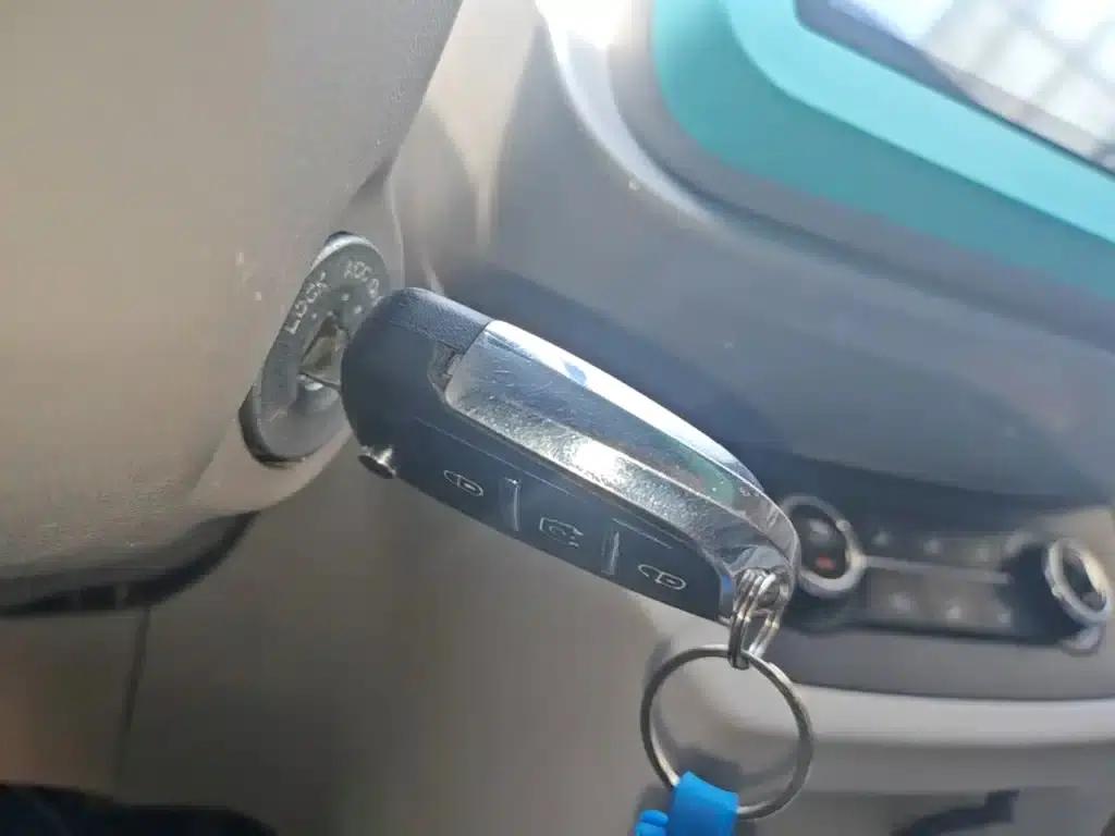Yizhi EV2 2024 Model 201km Comfort — миниатюра 9