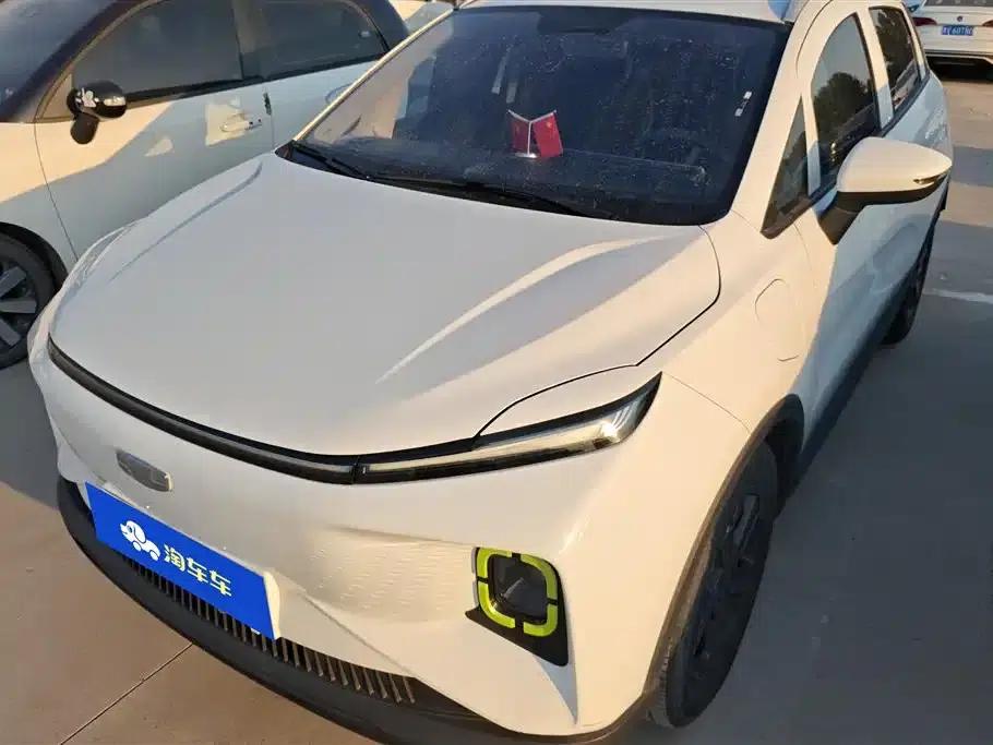Geely Geometry E Firefly 2022 Model 401KM Linglong Tiger 4-Seater — миниатюра 1