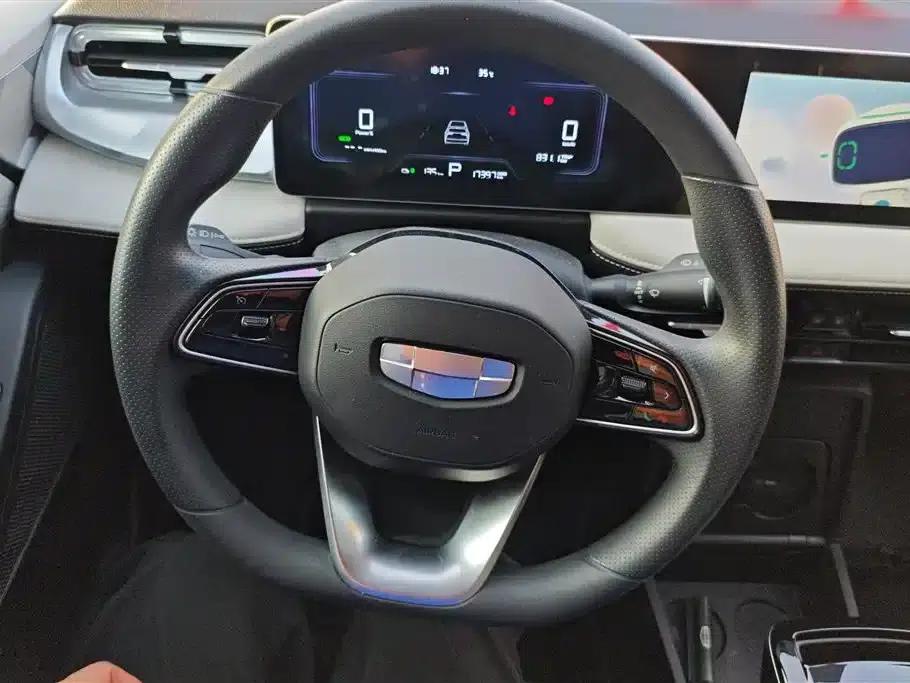 Geely Geometry E Firefly 2022 Model 401KM Linglong Tiger 4-Seater — миниатюра 15