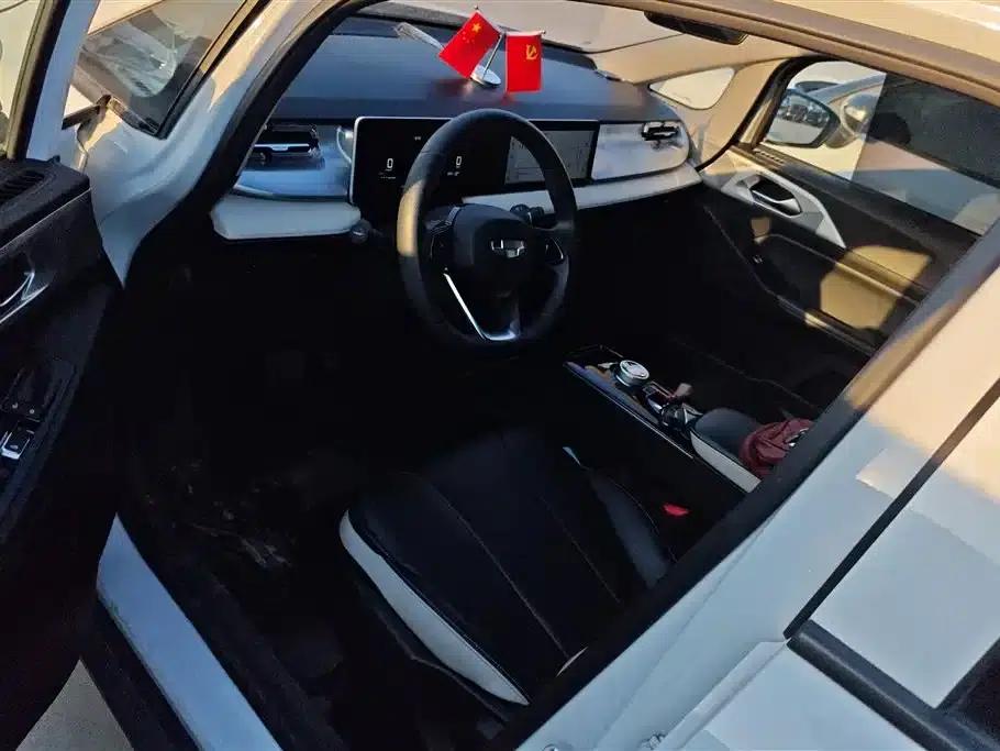 Geely Geometry E Firefly 2022 Model 401KM Linglong Tiger 4-Seater — миниатюра 9