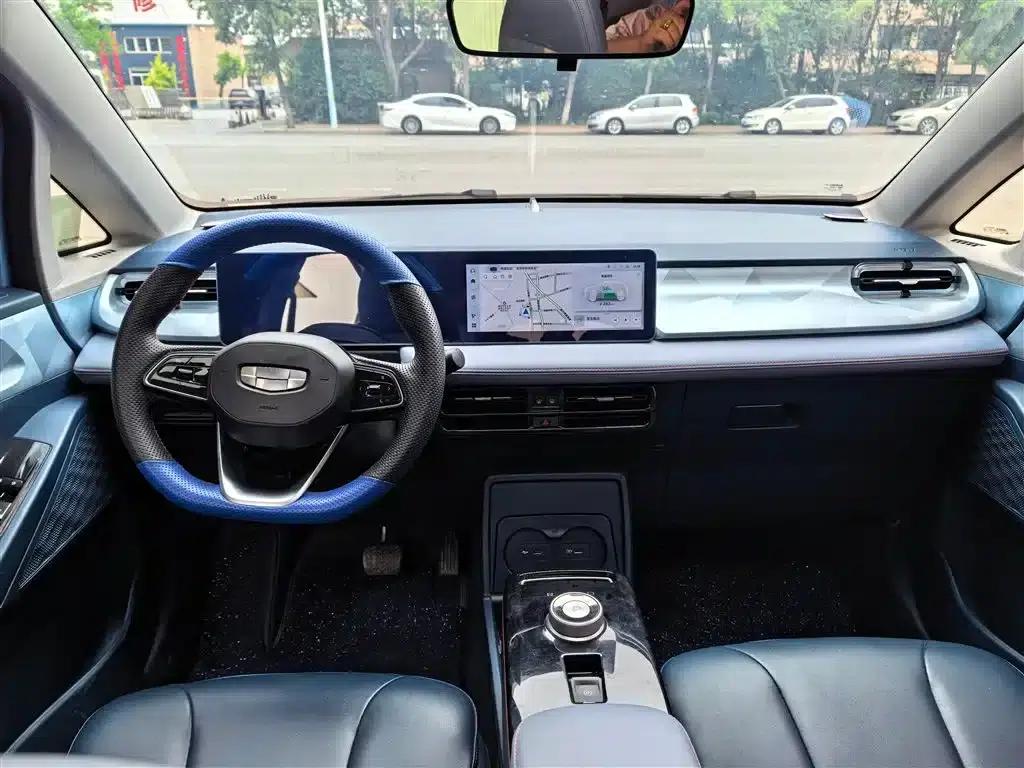 Geely Geometry E Firefly 2023 Model 401KM Lightning Tiger 5-Seater — миниатюра 4