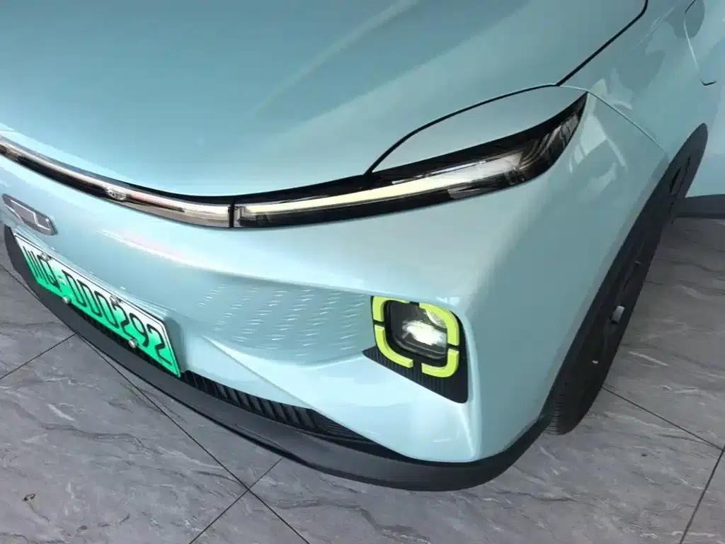 Geely Geometry E Firefly 2023 Model 320KM Cute Tiger 5-Seater — миниатюра 24