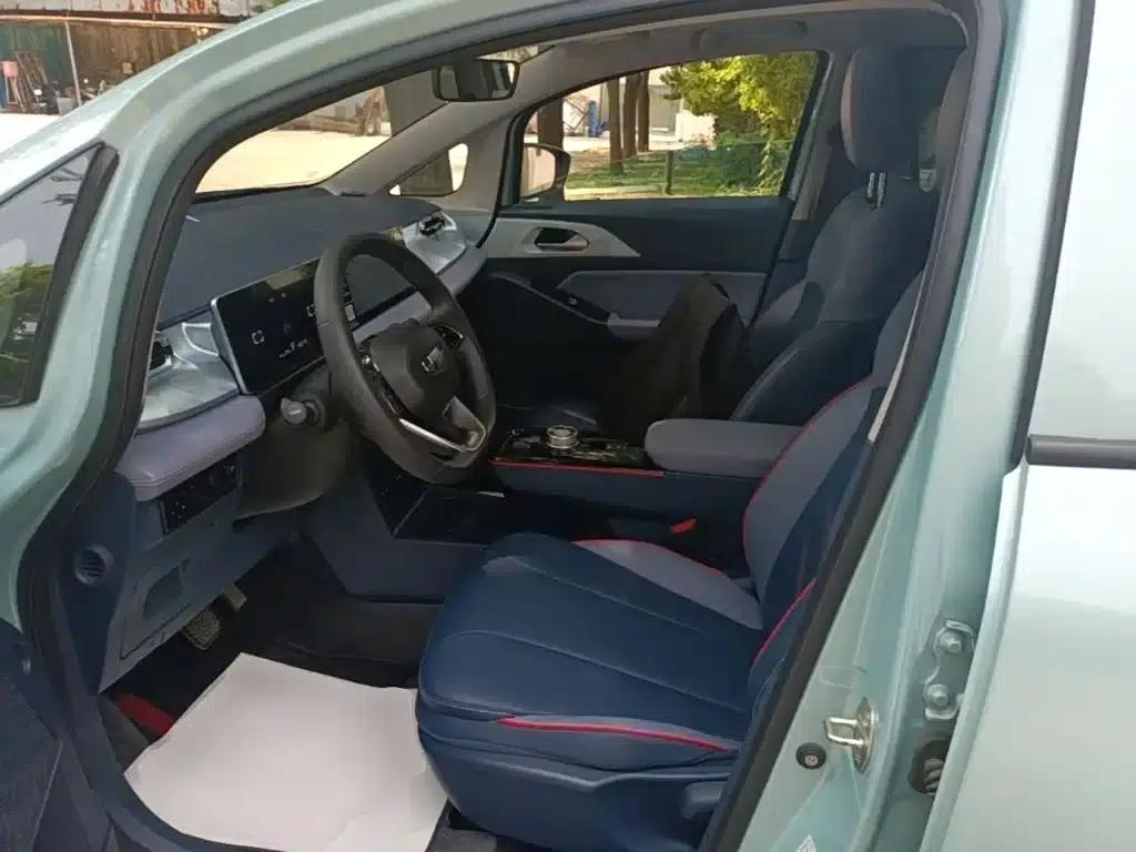 Geely Geometry E Firefly 2023 Model 401KM Linglong Tiger 5-Seater — миниатюра 15