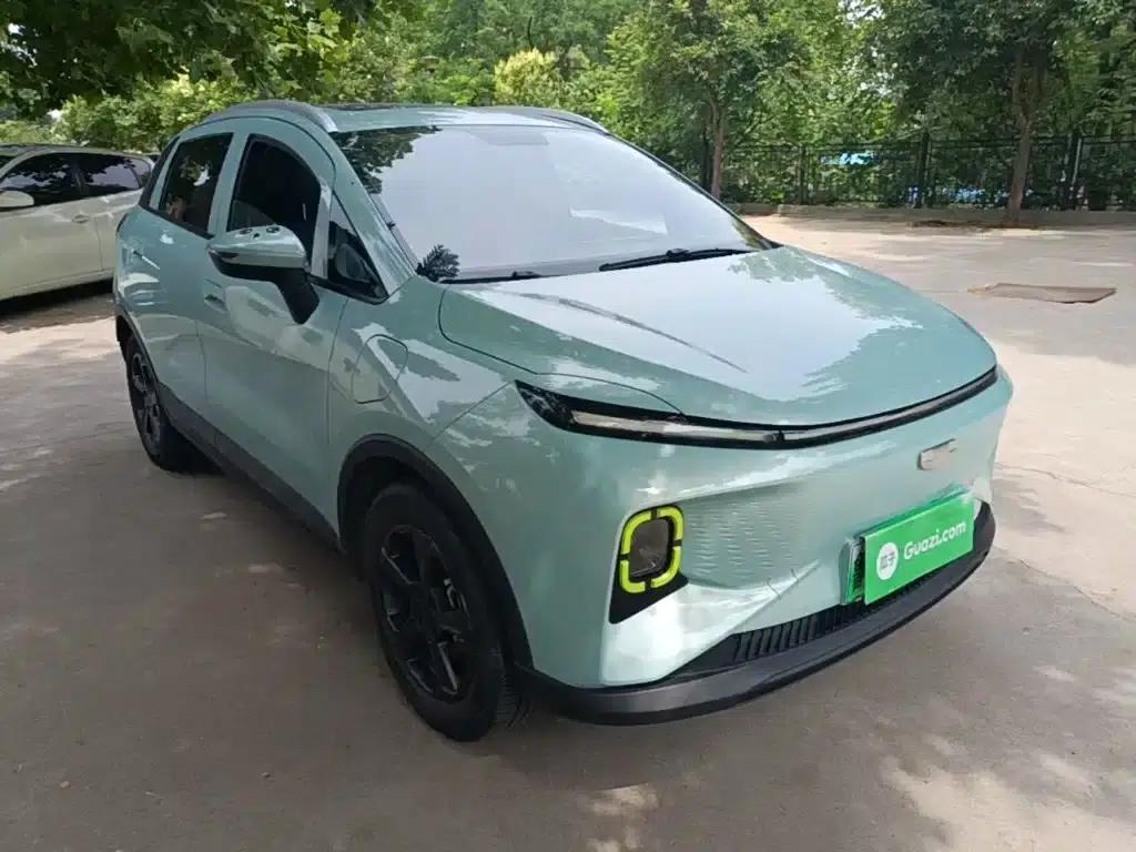 Geely Geometry E Firefly 2023 Model 401KM Linglong Tiger 5-Seater — миниатюра 4