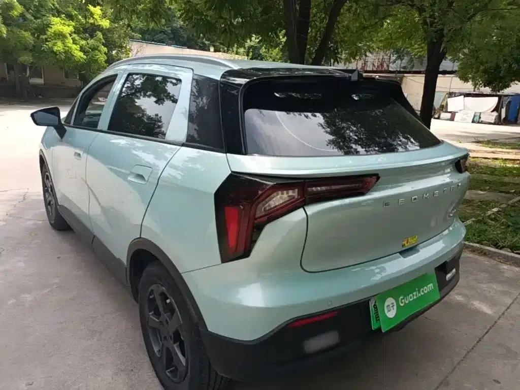 Geely Geometry E Firefly 2023 Model 401KM Linglong Tiger 5-Seater — миниатюра 5