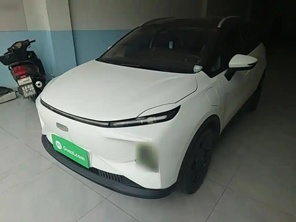 Geely Geometry E Firefly 2022 Model 401KM Thunder Tiger 4-Seater — миниатюра 1