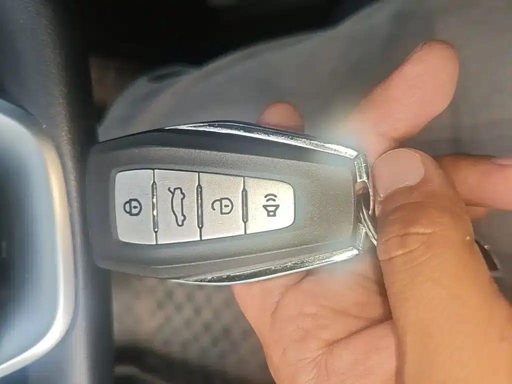 Geely Geometry E Firefly 2024 Model, 301km/h, Streamer — миниатюра 9