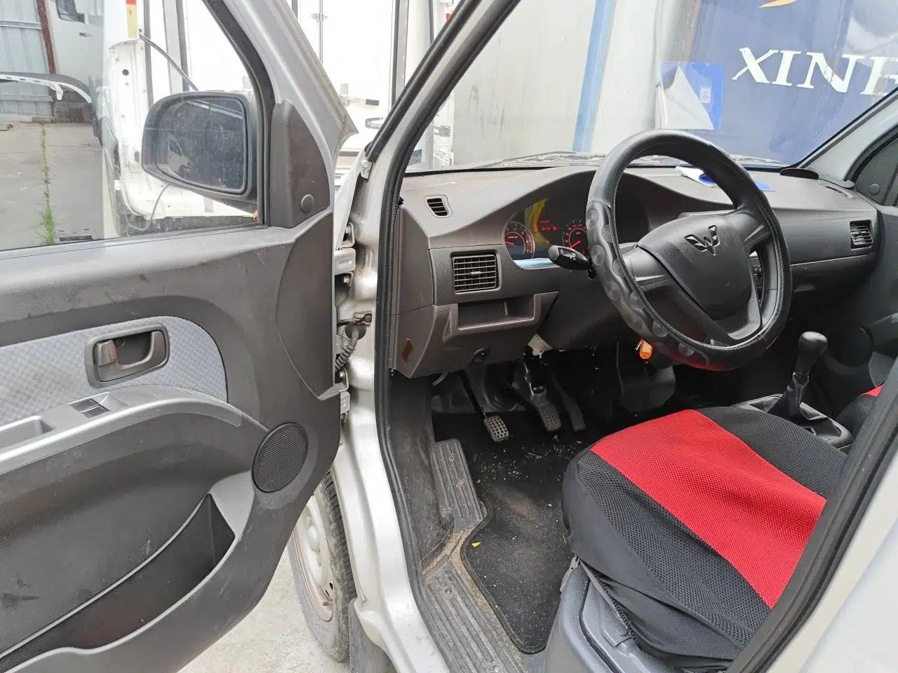 Wuling Rongguang S 2023 1.5L Basic Enclosed-Window Vehicle 2 Seats — миниатюра 16