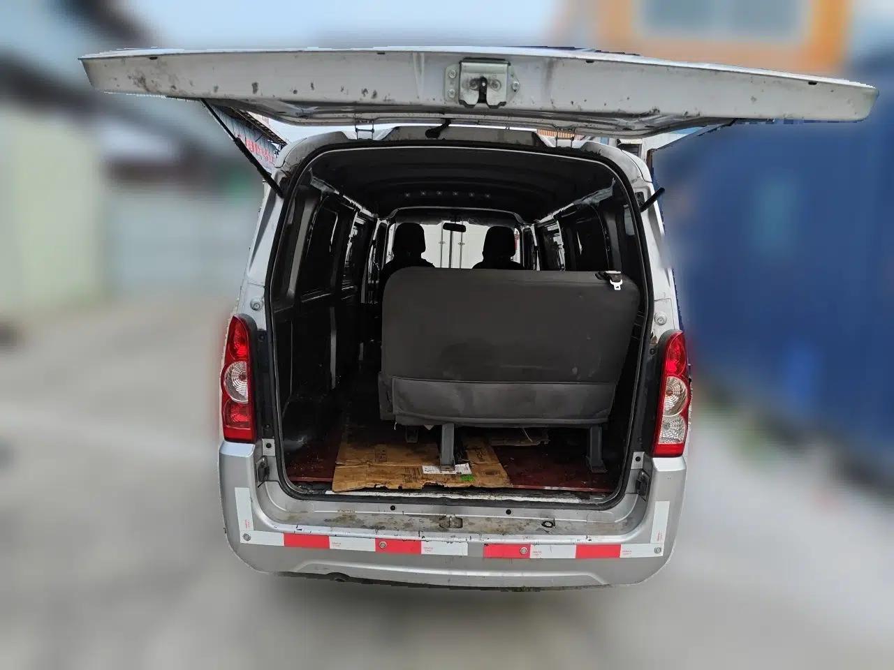 Wuling Rongguang S 2023 1.5L Basic Enclosed-Window Vehicle 2 Seats — миниатюра 19