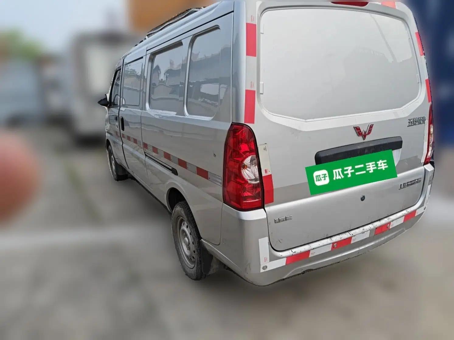 Wuling Rongguang S 2023 1.5L Basic Enclosed-Window Vehicle 2 Seats — миниатюра 4