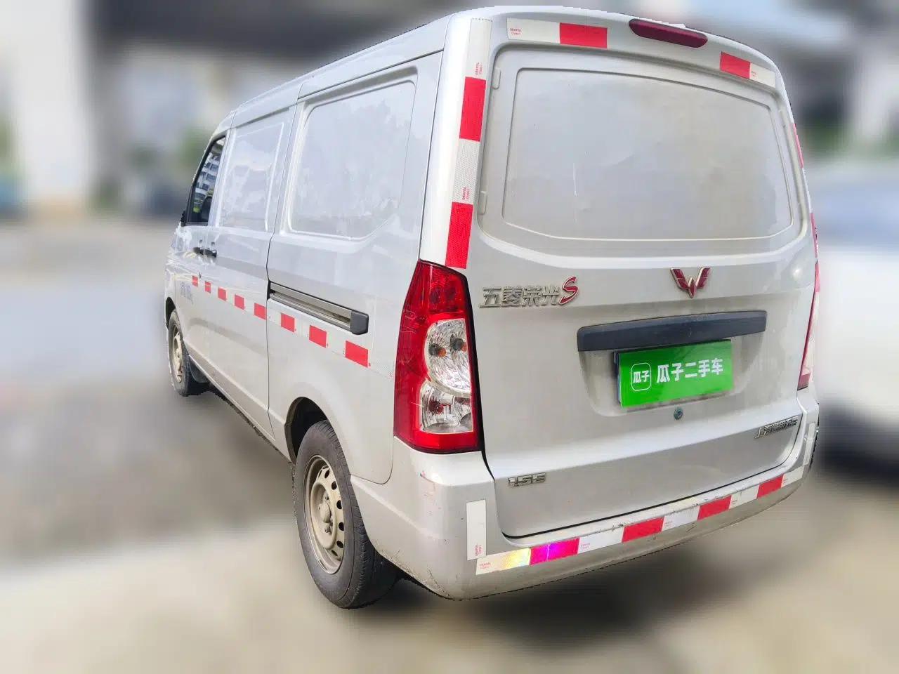Wuling Rongguang S 2023 1.5L Basic Enclosed-Window Vehicle 2 Seats — миниатюра 4