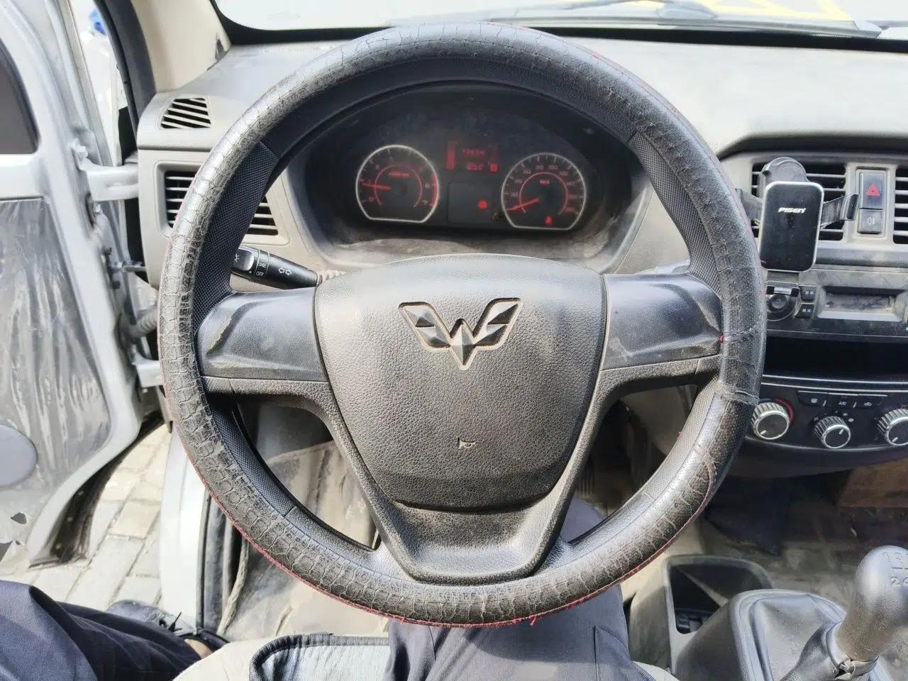 Wuling Rongguang S 2023 1.5L Basic Enclosed-Window Vehicle 2 Seats — миниатюра 9