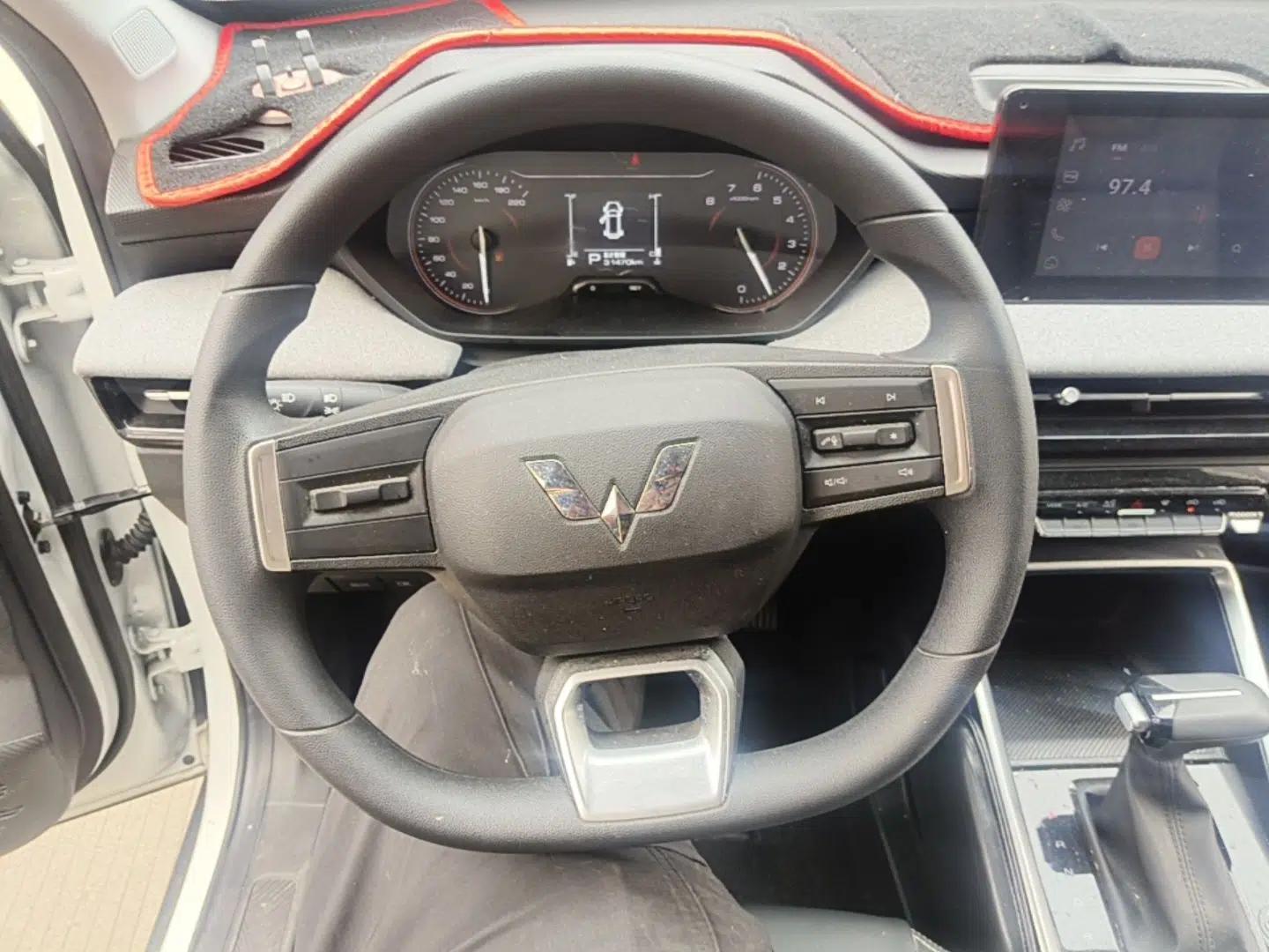 Wuling Alvez 2022 1.5L CVT Comfort Edition — миниатюра 18