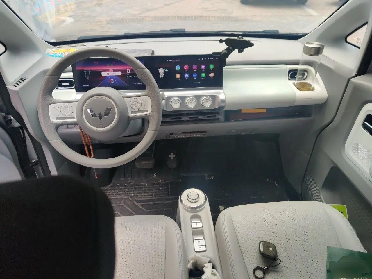 Wuling Air ev 2023 - Four Seats - Advanced Edition — миниатюра 9