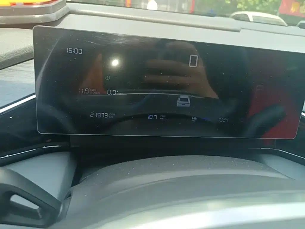 Galaxy L6 2025 EM-i 60km Starter Edition — миниатюра 12