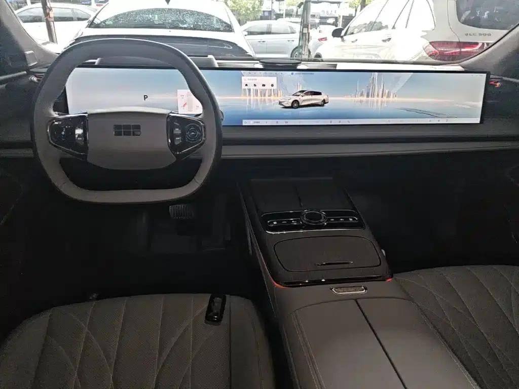 Galaxy E8 2025 Model 700km Long-Range Intelligent Driving Edition — миниатюра 6