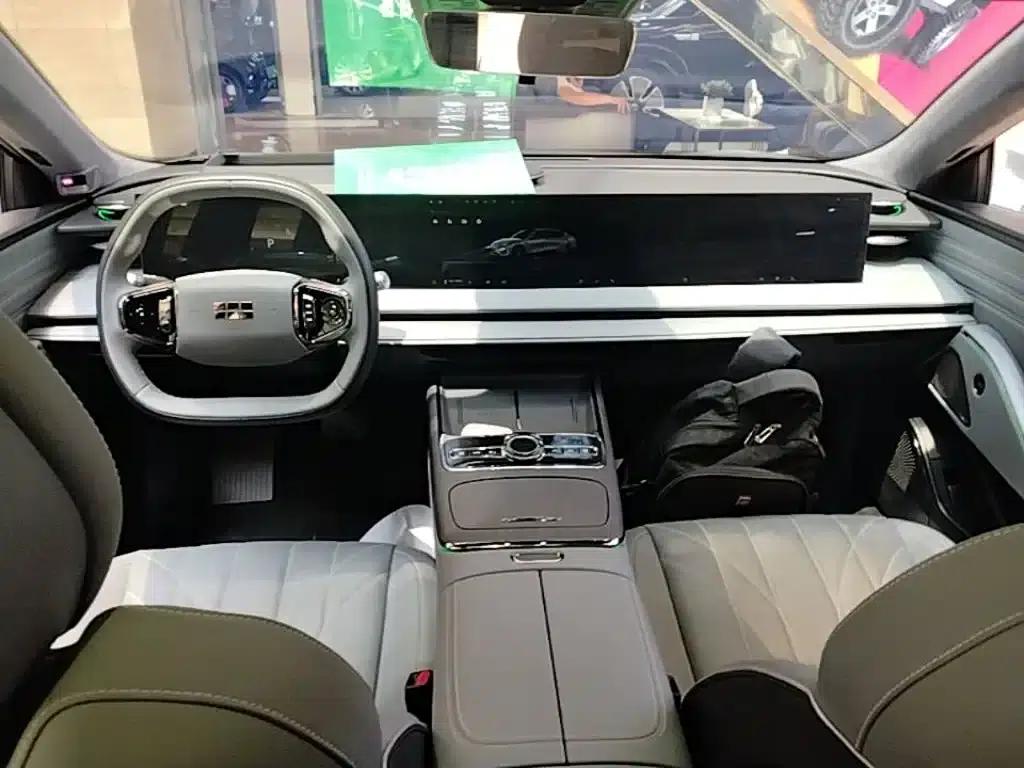 Galaxy E8 2025 Model 700km Long-Range Intelligent Driving Edition — миниатюра 10