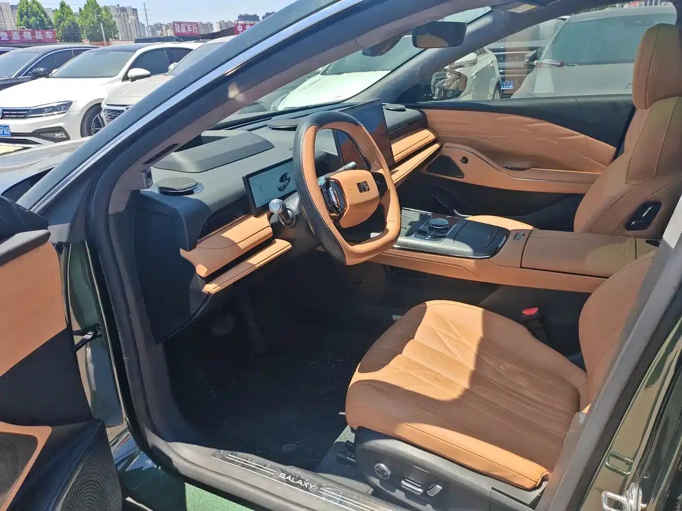 Galaxy Star 8 2025 Model 130km EM-i Flagship Edition — миниатюра 4
