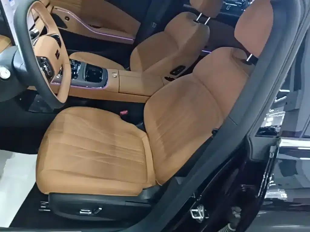 Galaxy Star 8 2025 Model 130km EM-i Premium Edition — миниатюра 15