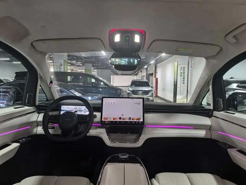 Yizhen L380 2025 Model 805km Flagship Edition 4WD — миниатюра 13