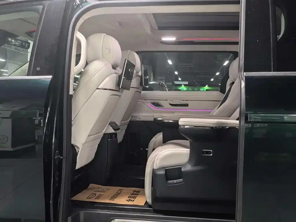 Yizhen L380 2025 Model 805km Flagship Edition 4WD — миниатюра 14