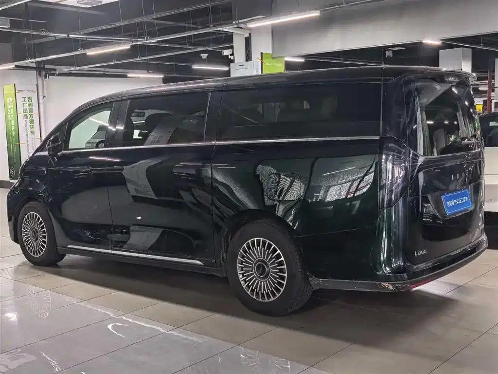 Yizhen L380 2025 Model 805km Flagship Edition 4WD — миниатюра 6
