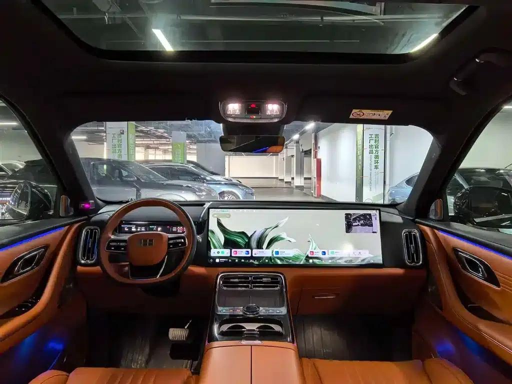Galaxy M9 2025 210km/h AWD Navigator Edition — миниатюра 11