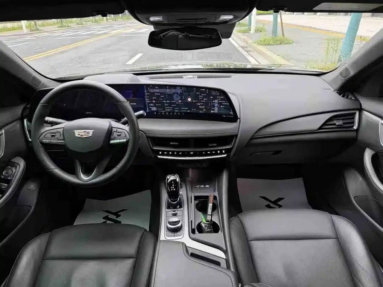2024 Cadillac CT5 28T Luxury Pro — миниатюра 6