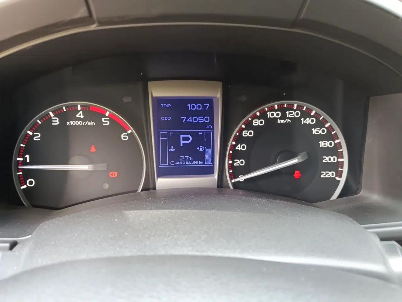 Isuzu D-MAX 2018 3.0T Four-Wheel Drive Automatic Ultra-Luxury Version 4JJ1-TC HI — миниатюра 11